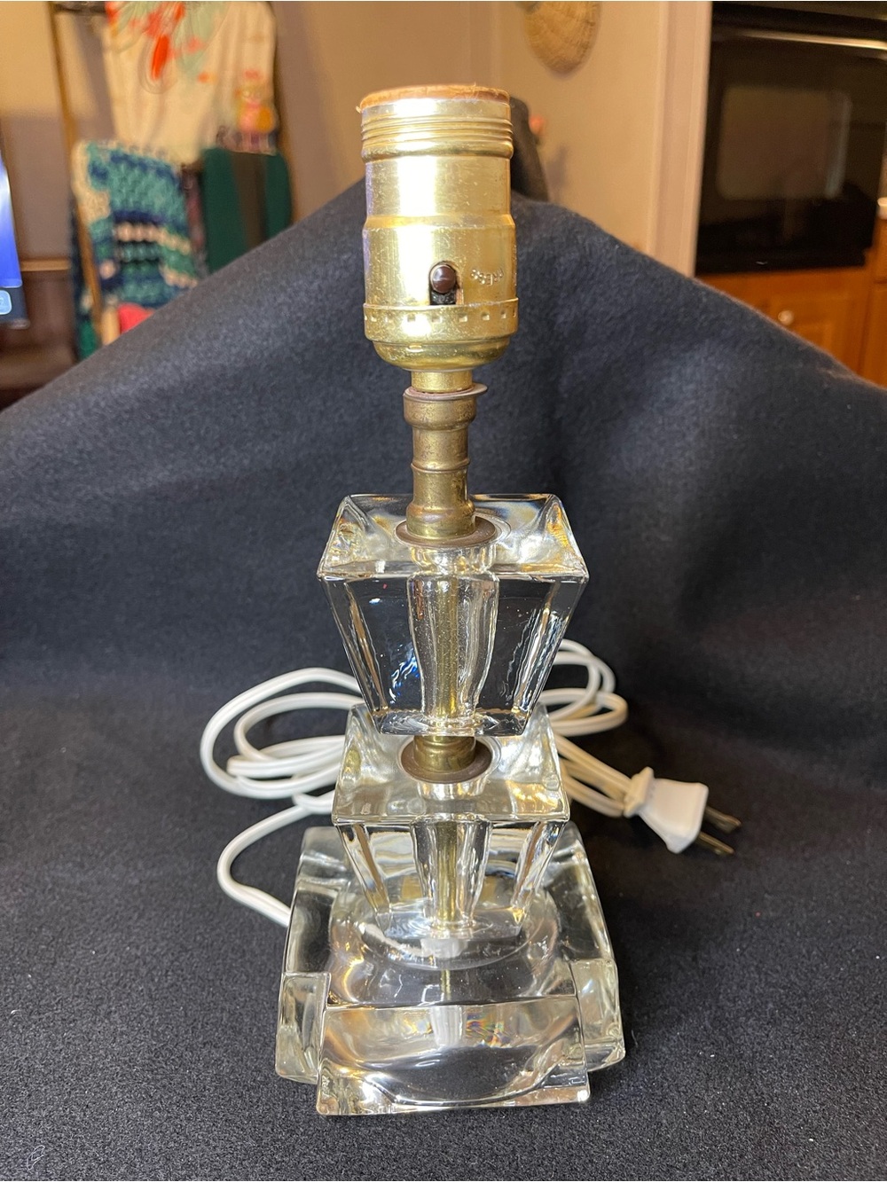 MCM! Vintage! Clear Glass Stacked Geometric Lamp with Brass Accents